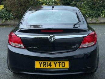 Vauxhall Insignia 2.0 CDTi ecoFLEX Exclusiv Euro 5 (s/s) 5dr