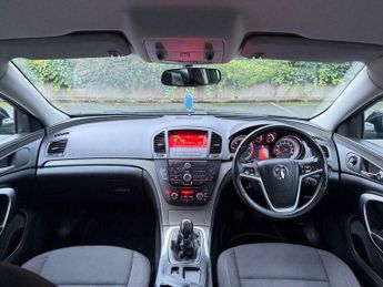 Vauxhall Insignia 2.0 CDTi ecoFLEX Exclusiv Euro 5 (s/s) 5dr