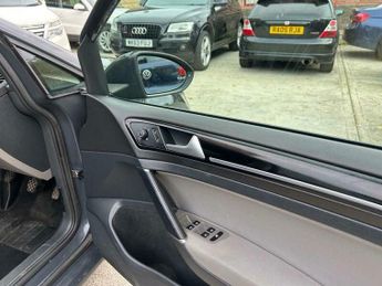 Volkswagen Golf 2.0 TDI BlueMotion Tech GT Euro 5 (s/s) 5dr