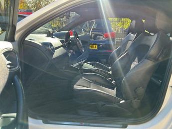 Audi A1 1.6 TDI S line Euro 6 (s/s) 3dr