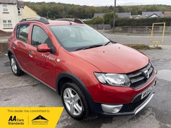 Dacia Sandero STEPWAY LAUREATE TCE