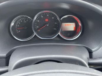 Dacia Sandero STEPWAY LAUREATE TCE