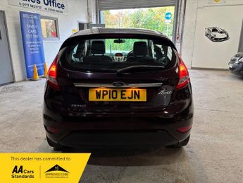 Ford Fiesta 1.25 Zetec Hatchback 5dr Petrol Manual (129 g/km, 81 bhp)