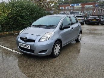 Toyota Yaris VVT-I T2