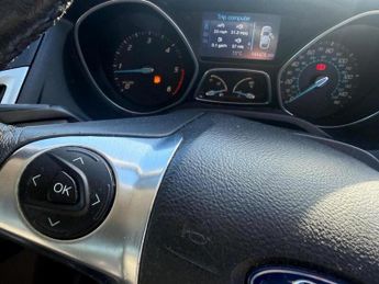 Ford Focus 1.6 TDCi Zetec Euro 5 (s/s) 5dr