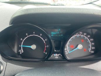 Ford ECOSPORT TITANIUM X-PACK