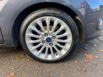 Ford Fiesta 1.4 TDCi DPF Titanium 5dr