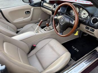 Mazda MX-5 ICON
