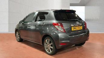 Toyota Yaris 1.33 Dual VVT-i SR Hatchback 5dr Petrol Multidrive S Euro 5 (101