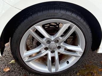 Audi A1 1.4 TFSI S line Euro 5 (s/s) 3dr