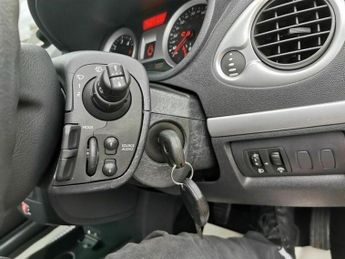 Renault Clio S dCi 86 eco2