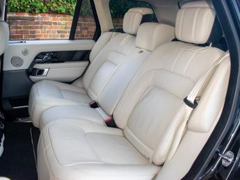 Land Rover Range Rover AUTOBIOGRAPHY 2.0 P400e 13.1kWh Hybrid - DEPOSIT TAKEN - SIMILAR