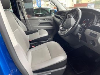 Volkswagen Transporter T32 TDI KOMBI HIGHLINE