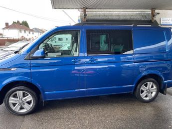 Volkswagen Transporter T32 TDI KOMBI HIGHLINE