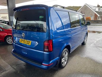 Volkswagen Transporter T32 TDI KOMBI HIGHLINE