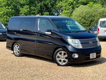 Nissan Elgrand 2007, Highway Star 3.5 V6 Automatic, Pearl Black Paint, Red Leat