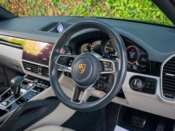 Porsche Cayenne V6 E-Hybrid - BOSE - Surround Cam - PDLS