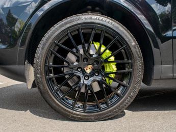 Porsche Cayenne V6 E-Hybrid - BOSE - Surround Cam - PDLS