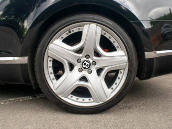 Bentley Continental GT 6.0 W12 Auto - Mulliner Driving Spec - Massage