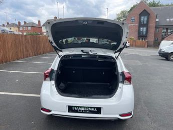 Toyota Auris VVT-I EXCEL