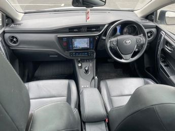 Toyota Auris VVT-I EXCEL