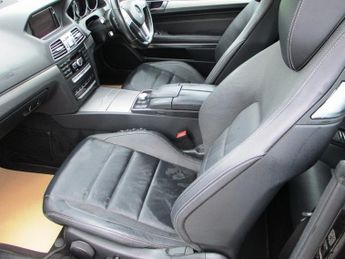 Mercedes E Class E220 BLUETEC AMG LINE