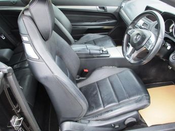 Mercedes E Class E220 BLUETEC AMG LINE