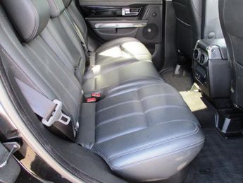 Land Rover Range Rover Sport SDV6 HSE BLACK