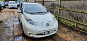 Nissan Leaf 24kWh Hatchback 5dr Electric Auto (107 bhp)