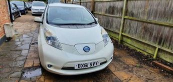 Nissan Leaf 24kWh Hatchback 5dr Electric Auto (107 bhp)