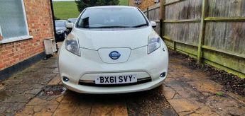 Nissan Leaf 24kWh Hatchback 5dr Electric Auto (107 bhp)