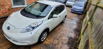 Nissan Leaf 24kWh Hatchback 5dr Electric Auto (107 bhp)
