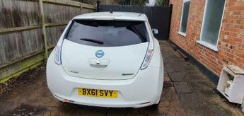 Nissan Leaf 24kWh Hatchback 5dr Electric Auto (107 bhp)