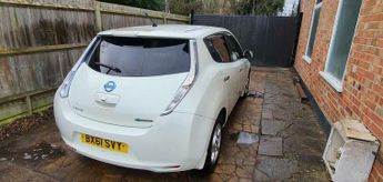 Nissan Leaf 24kWh Hatchback 5dr Electric Auto (107 bhp)