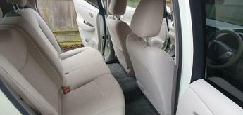 Nissan Leaf 24kWh Hatchback 5dr Electric Auto (107 bhp)