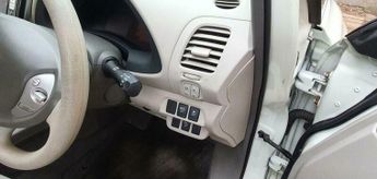 Nissan Leaf 24kWh Hatchback 5dr Electric Auto (107 bhp)