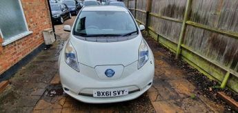 Nissan Leaf 24kWh Hatchback 5dr Electric Auto (107 bhp)