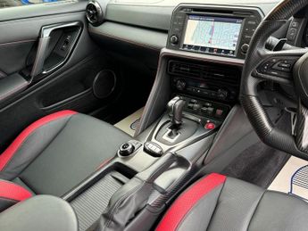 Nissan GT-R 3.8 V6 Recaro Coupe 2dr Petrol Auto 4WD Euro 6 (570 ps)