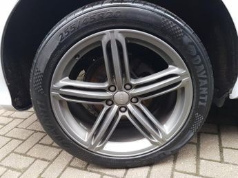 Audi Q5 TDI QUATTRO S LINE PLUS