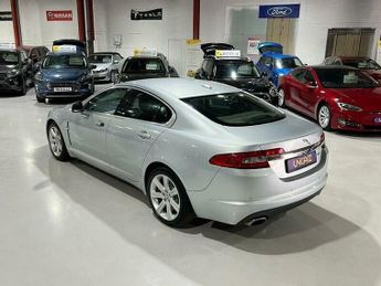Jaguar XF 3.0 V6 Luxury Auto Euro 4 4dr
