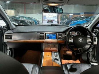 Jaguar XF 3.0 V6 Luxury Auto Euro 4 4dr
