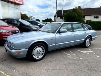 Jaguar XJ XJ6 SPORT 4.0 -AUTO, ONLY 56274 MILES, 1 FORMER LOCAL OWNER, SER