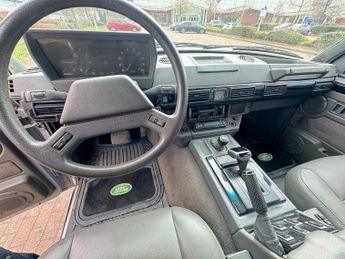 Land Rover Range Rover CLASSIC 3.9 petrol automatic
