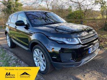 Land Rover Range Rover Evoque TD4 SE 1 FORMER KEEPER FROM NEW LAND ROVER SERVICE HISTORY 20' A