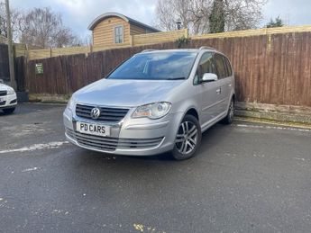 Volkswagen Touran SE TSI DSG