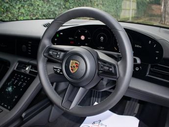 Porsche Taycan 4S - Turbo Alloys - Passenger Display - NEW PRICE