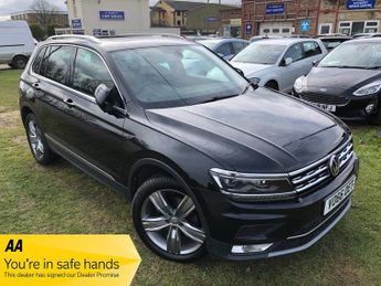 Volkswagen Tiguan 2.0 TDI BlueMotion Tech SEL SUV 5dr Diesel Manual 4Motion Euro 6