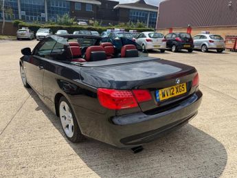 BMW 3 SERIES 2.0 320d SE Convertible 2dr Diesel Steptronic Euro 5 (184 ps)