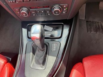 BMW 3 SERIES 2.0 320d SE Convertible 2dr Diesel Steptronic Euro 5 (184 ps)