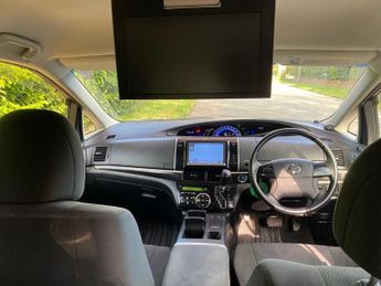 Toyota Estima 2.4 HYBRID E-FOUR AERAS FAMILY 7 SEATER